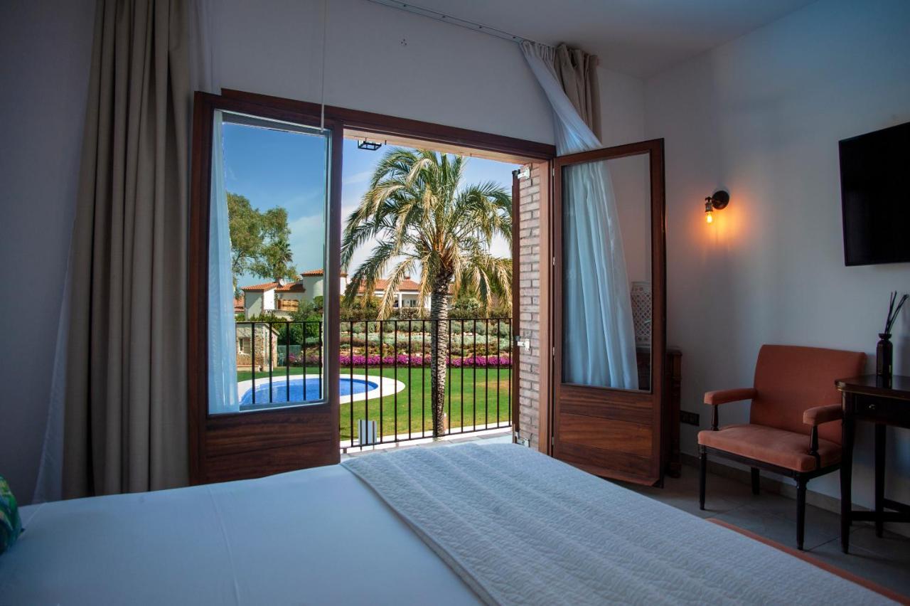 Hotel Aires De L'Emporda Вилаколум Экстерьер фото