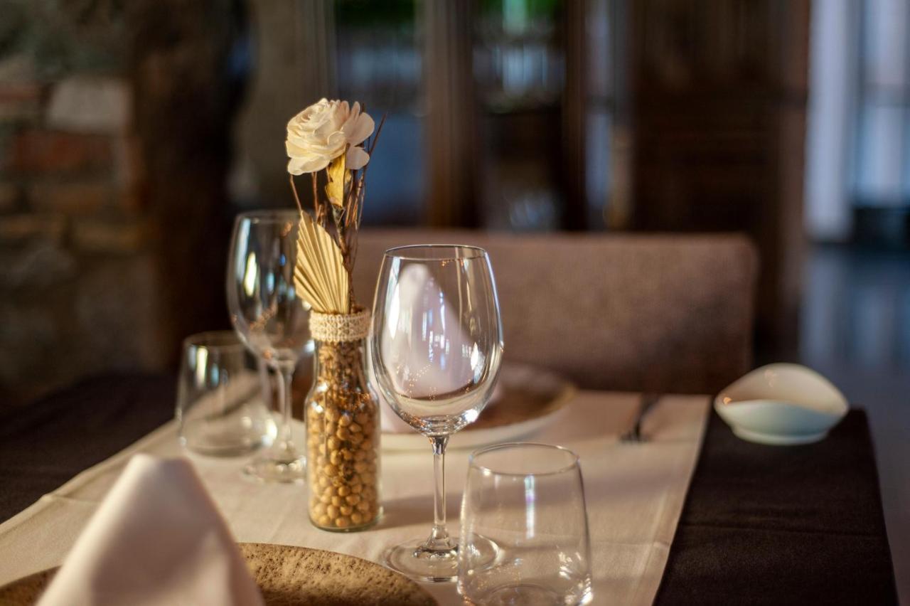 Hotel Aires De L'Emporda Вилаколум Экстерьер фото