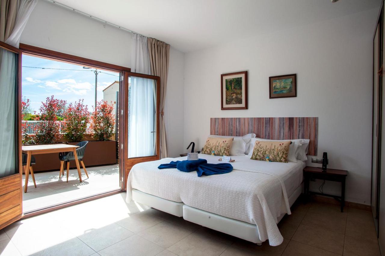 Hotel Aires De L'Emporda Вилаколум Экстерьер фото