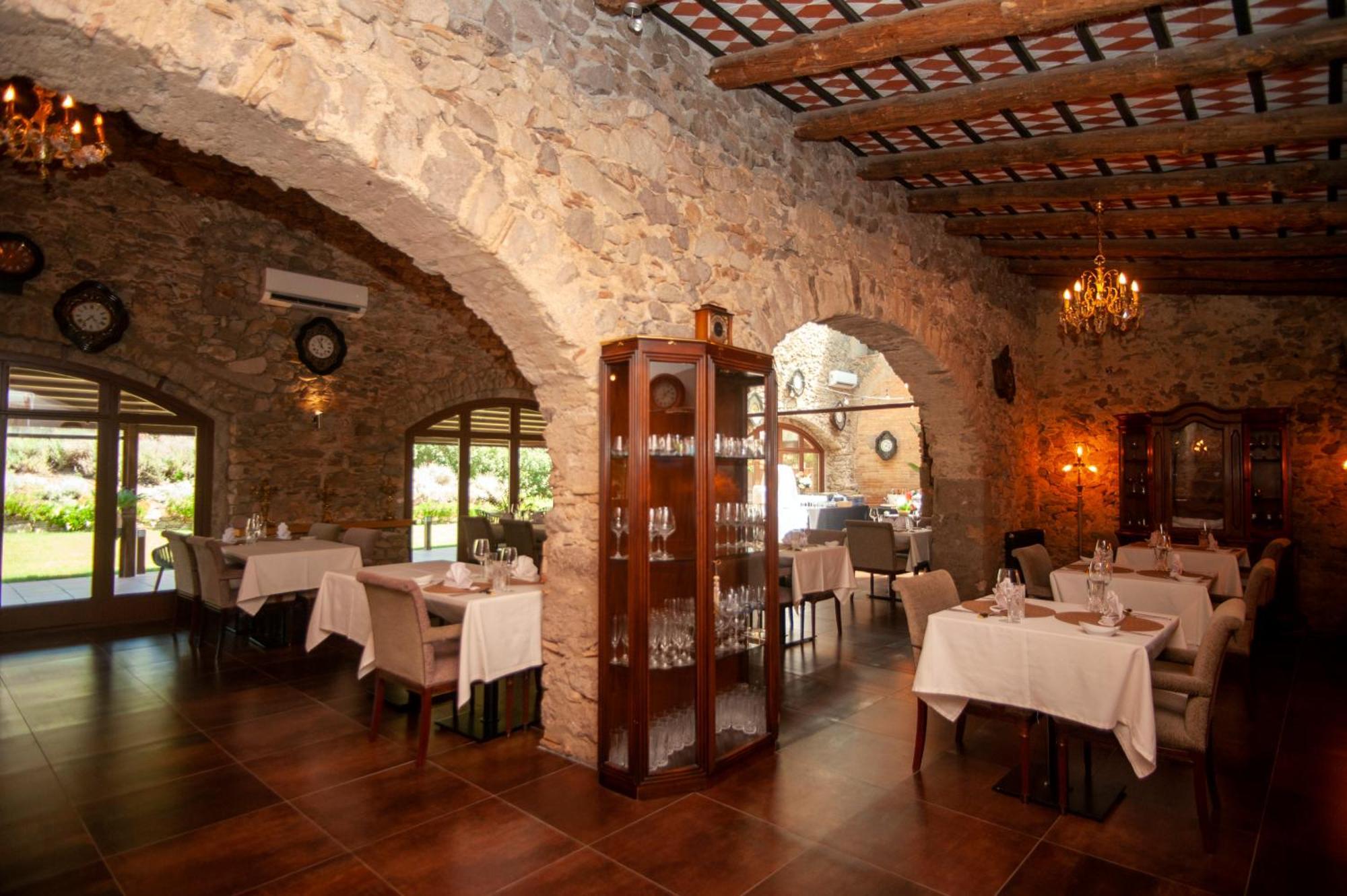 Hotel Aires De L'Emporda Вилаколум Экстерьер фото